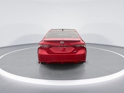 Used 2024 Toyota Camry XSE FWD image 10
