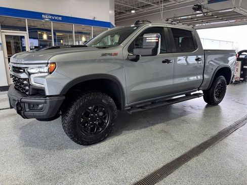 Used 2024 Chevrolet Silverado 1500 ZR2 w/ ZR2 Bison Edition image 4