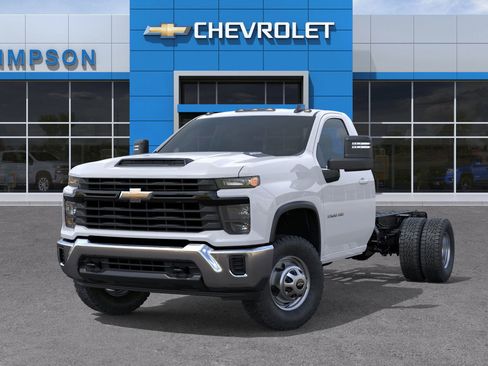 New 2026 Chevrolet Silverado 3500 W/T w/ WT Convenience Package image 31