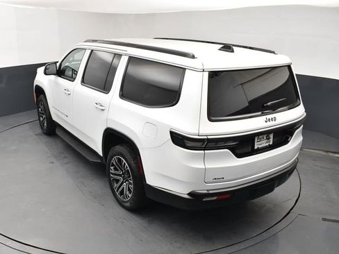 New 2026 Jeep Grand Wagoneer 4WD w/ 8-Passenger Seating Package image 16