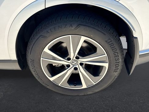 Used 2024 Lexus RX 350 Premium w/ Accessory Package (Z1) AWD/4WD image 31