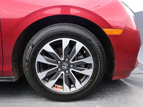 Used 2022 Honda Odyssey EX-L image 12