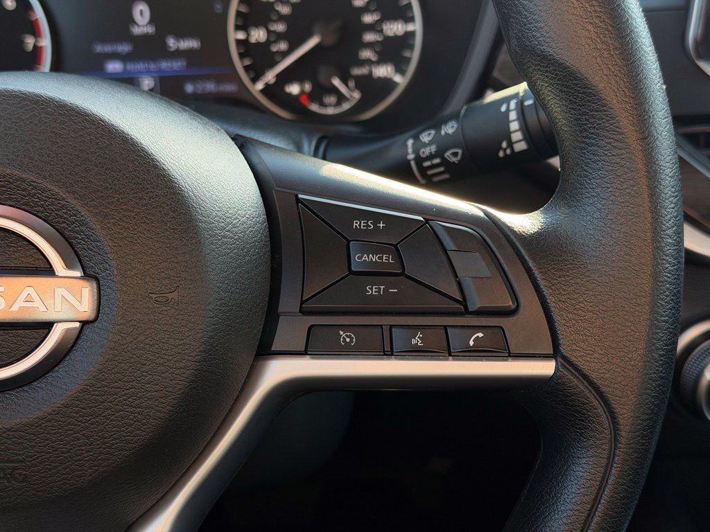 Certified 2025 Nissan Altima 2.5 SV FWD image 24