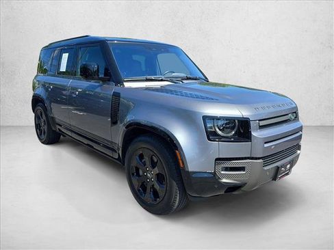 Used 2021 Land Rover Defender 110 X-Dynamic HSE AWD/4WD image 3