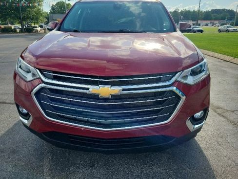 Used 2020 Chevrolet Traverse LT FWD image 5