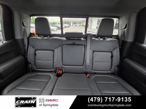 Used 2020 GMC Sierra 1500 SLT w/ SLT Premium Plus Package AWD/4WD image 29