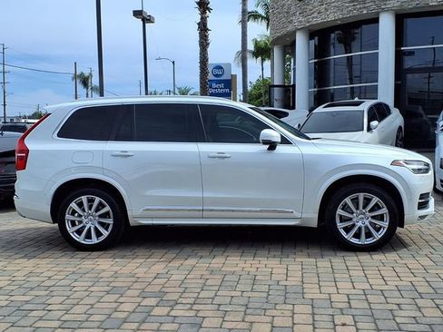 Used 2016 Volvo XC90 T6 Inscription w/ Vision Package AWD/4WD image 4