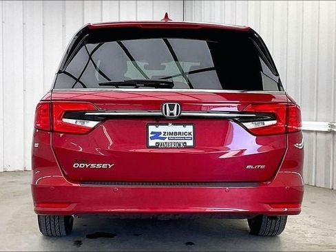 Certified 2024 Honda Odyssey Elite image 4