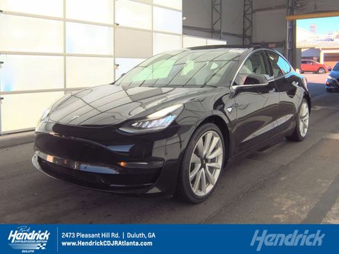 Used 2018 Tesla Model 3 Long Range image 1