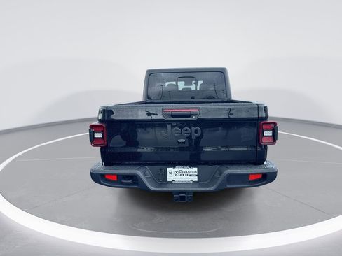 New 2025 Jeep Gladiator Willys image 7