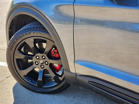 Used 2023 Ford Explorer ST w/ Equipment Group 401A image 17