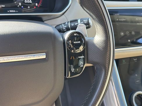 Used 2019 Land Rover Range Rover Sport Supercharged image 25