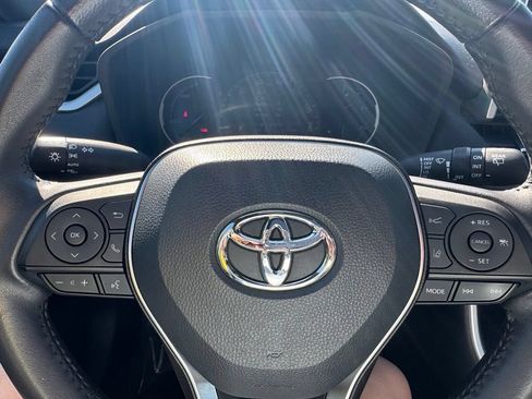 Used 2022 Toyota RAV4 XSE AWD/4WD image 21