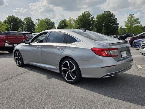 Used 2022 Honda Accord Sport image 4