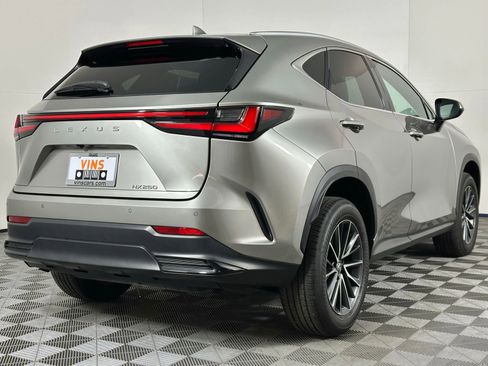 Used 2024 Lexus NX 250 FWD w/ Premium Package image 4