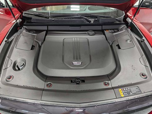 New 2026 Cadillac Lyriq V image 15