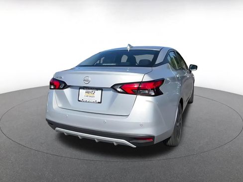 Used 2025 Nissan Versa SV FWD image 14