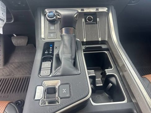 Used 2026 Lexus GX 550 w/ Accessory Package (ZB) AWD/4WD image 7
