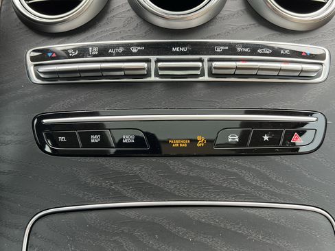 Certified 2022 Mercedes-Benz GLC 300 image 29