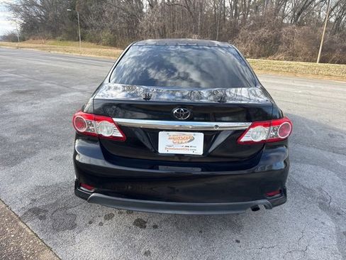 Used 2013 Toyota Corolla S image 6