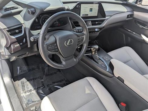 Used 2024 Lexus UX 250h FWD w/ Premium Package image 10