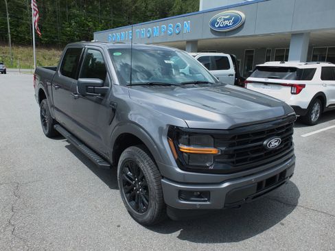 New 2025 Ford F150 XLT w/ Equipment Group 302A MID image 1