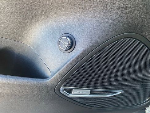 New 2025 Buick Envision Avenir image 13