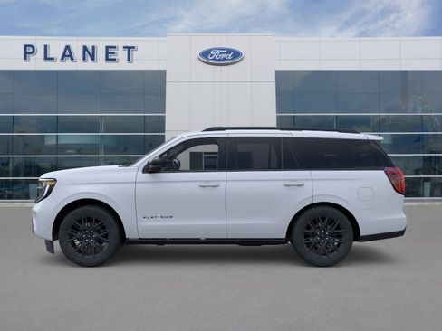 New 2026 Ford Expedition Platinum w/ Stealth Appearance Package AWD/4WD image 3