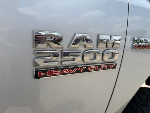 Used 2018 RAM 2500 Tradesman w/ Chrome Appearance Group image 10