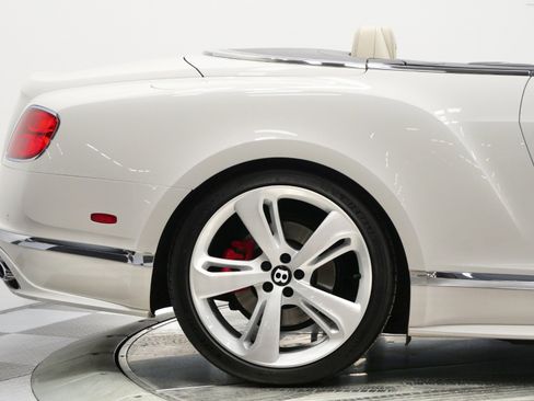 Used 2017 Bentley Continental GT Speed image 46