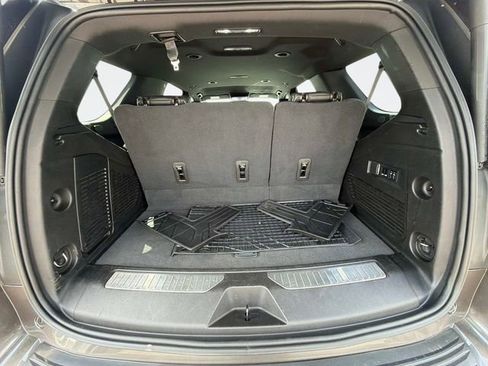 Used 2021 Chevrolet Tahoe Premier AWD/4WD image 12