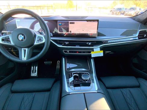 New 2026 BMW X6 M60i image 5