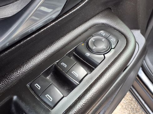 Used 2019 GMC Terrain SLE FWD image 15