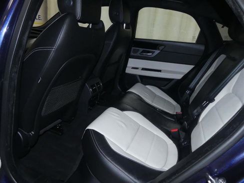 Used 2017 Jaguar XF R-Sport image 25