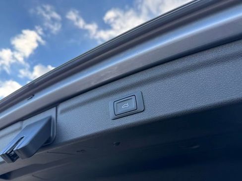 Used 2022 Audi Q3 2.0T Premium Plus image 27