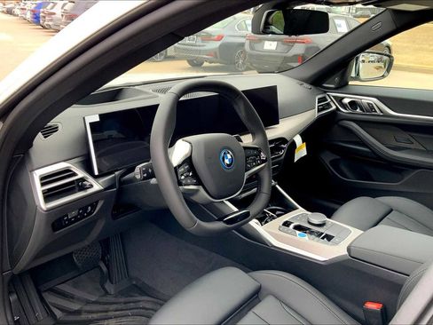 New 2025 BMW i4 xDrive40i w/ Premium Package image 8