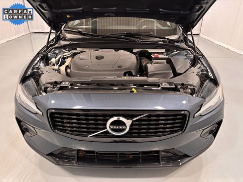 Used 2021 Volvo S60 T6 R-Design image 28