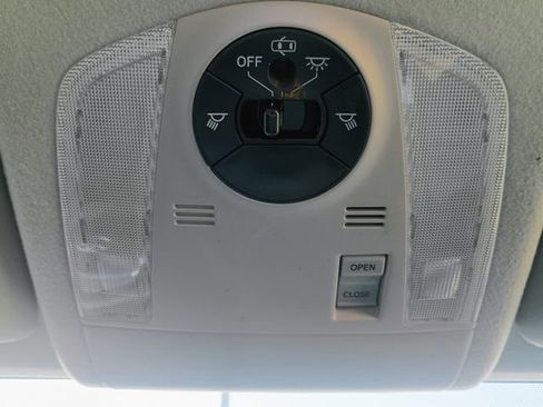 Used 2013 Toyota Prius Three w/ Solar Roof Pkg FWD image 37