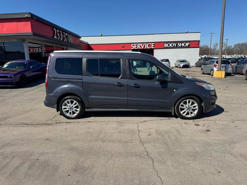 Used 2014 Ford Transit Connect Titanium image 2