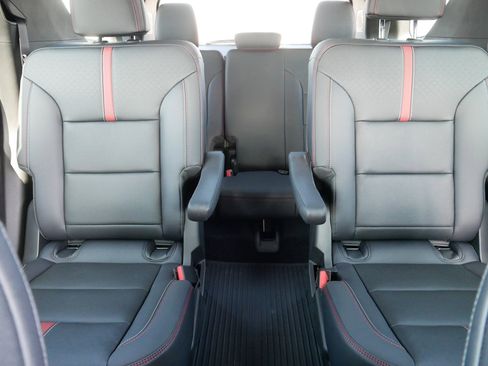 Certified 2026 Chevrolet Traverse RS image 13