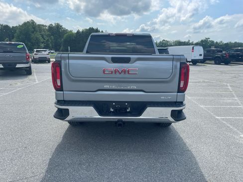 Used 2025 GMC Sierra 1500 SLT AWD/4WD image 4