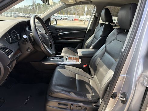 Certified 2017 Acura MDX FWD w/ Technology Package image 16