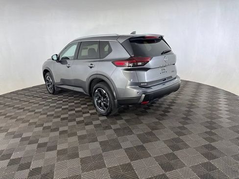 Certified 2024 Nissan Rogue SV w/ SV Premium Package AWD/4WD image 7