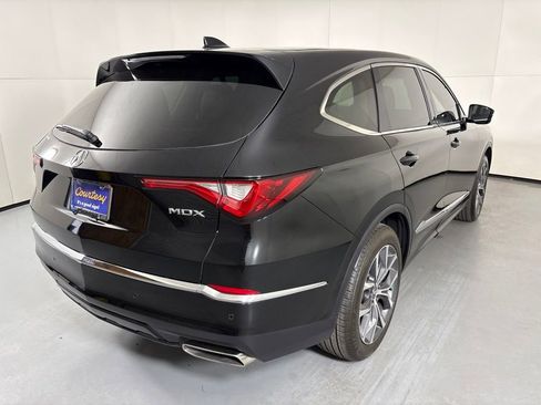 Used 2024 Acura MDX FWD w/ Technology Package image 8
