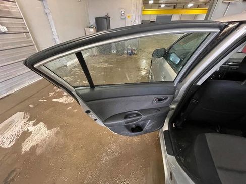 Used 2009 MAZDA MAZDA3 i Touring Value image 24