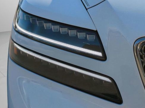 New 2026 Genesis GV80 2.5T Select image 9