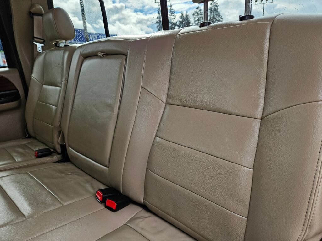 Used 2005 Ford F350 Lariat AWD/4WD image 15