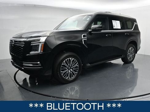 Used 2025 Nissan Armada SL w/ Captain's Chari Seat Package AWD/4WD image 5