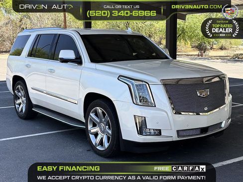 Used 2015 Cadillac Escalade Luxury AWD/4WD image 1