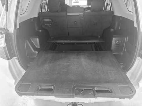 Used 2022 Toyota 4Runner Trail Special Edition AWD/4WD image 14